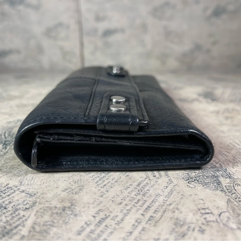 Fossil Black Leather Trifold Wallet Organizer Snap Closure Multi Compartment